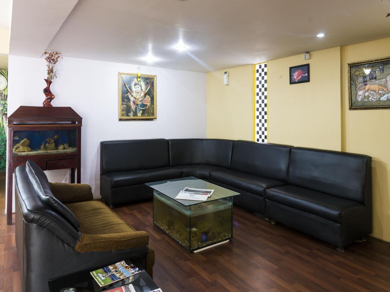 העיר בנגלור Oyo 4606 Hotel Maple Green Suites מראה חיצוני תמונה